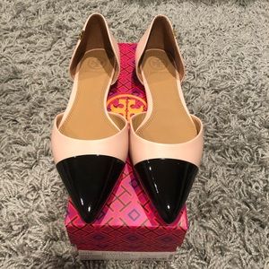 NWT! Tory Burch Penelope Cap Toe Size 7.